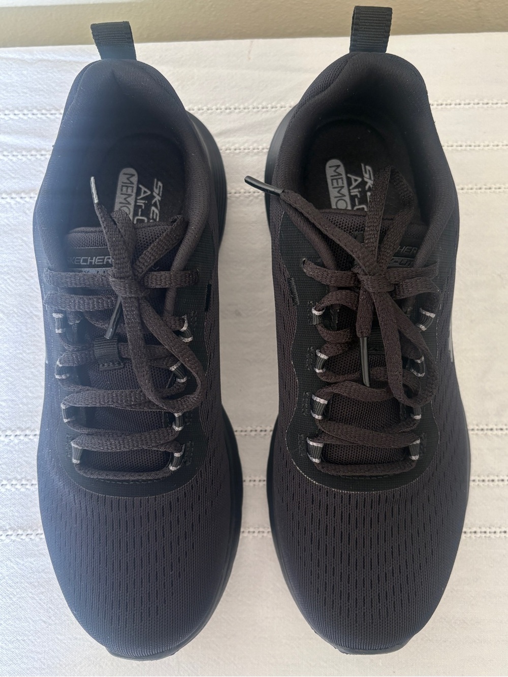 Skechers Flex Appeal 5.0 Black Sneakers Vegan Memory Foam Women’s Size 8 EUC